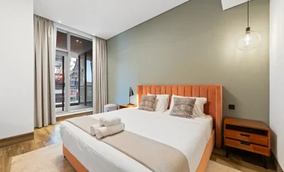 Downtown Escape | 1BR, Balcony w/ Canal View | Central 1-Bedroom Apartment | J One Tower, Business Bay