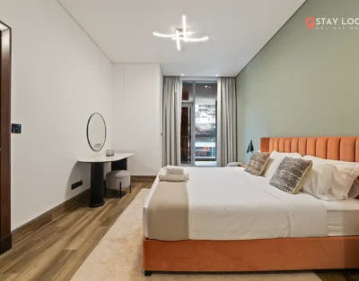 Downtown Escape | 1BR, Balcony w/ Canal View | Central 1-Bedroom Apartment | J One Tower, Business Bay