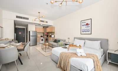 Chic Studio in Downtown | Balcony View | Central